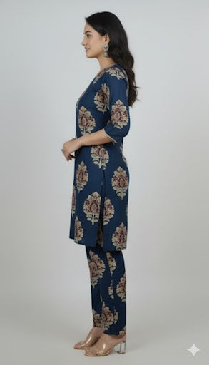 Paisley Motifs Blue Kurta Set